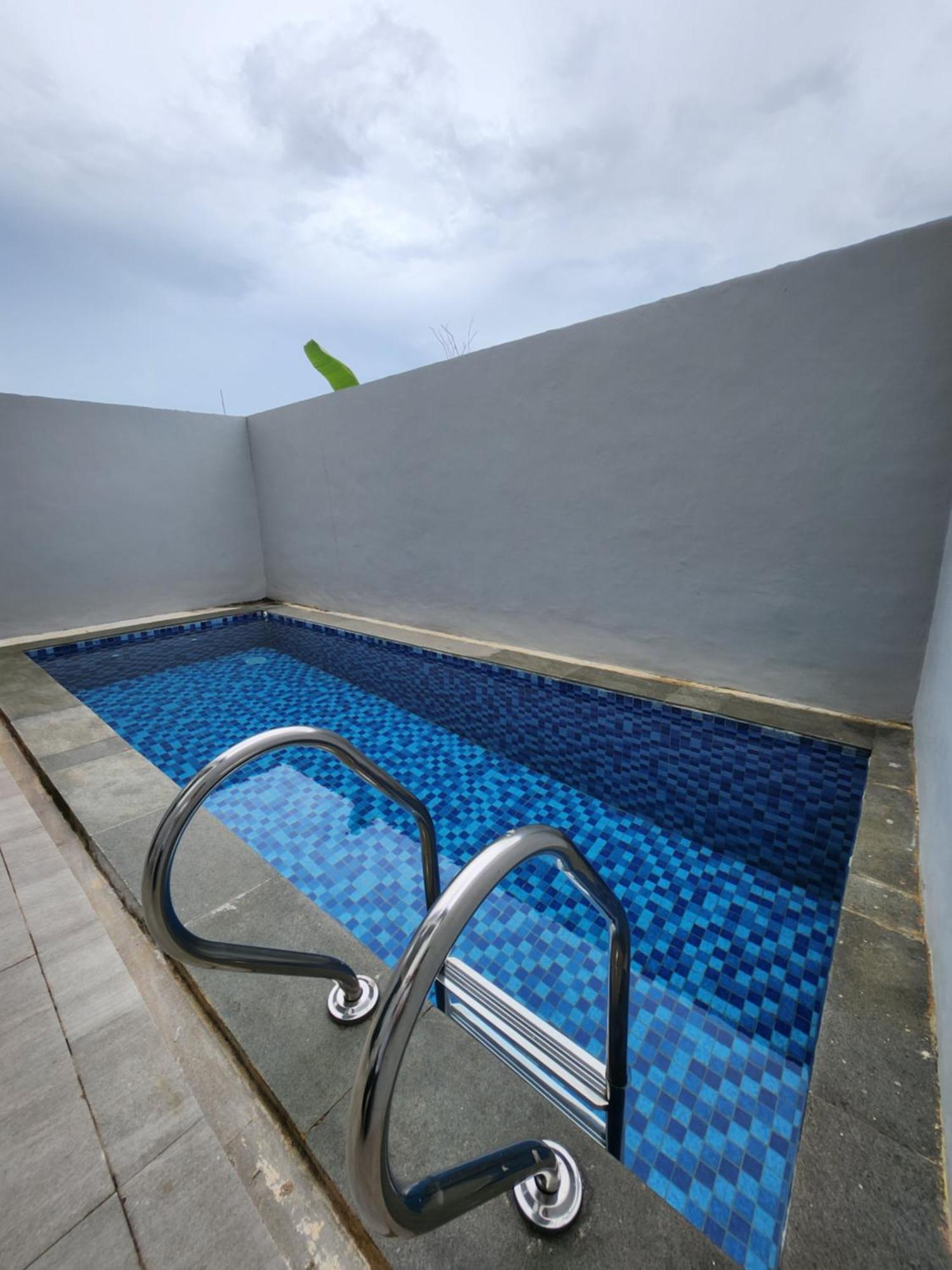 The Icon Central Batam 3 Bedroom Home Villa With Private Pool Luaran gambar